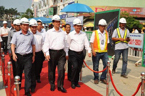 Thủ tướng Chính phủ thăm dự án Nút giao thông Ngã ba Huế- Đà Nẵng